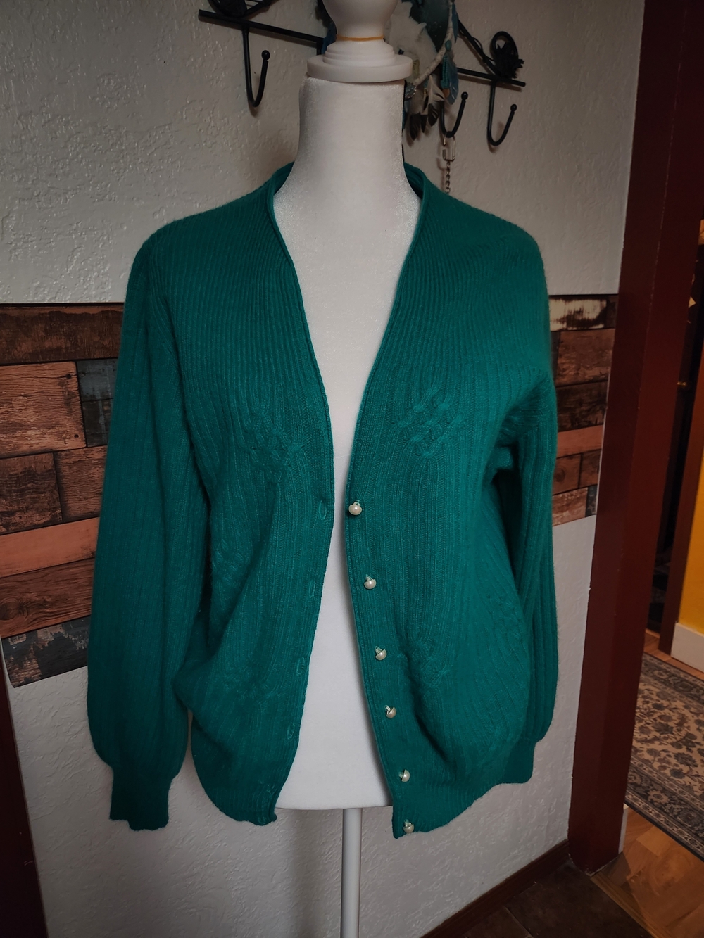 Victoria Jones Woman Teal Ribbed Pearl-Button Cardigan